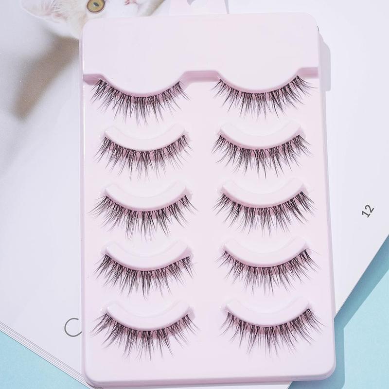 5 Pairs Natural Look False Eyelashes, Wispy Clear Band Faux Cluster Lashes, Fish Tail Shaped Curling Eye Makeup Lashes Strip