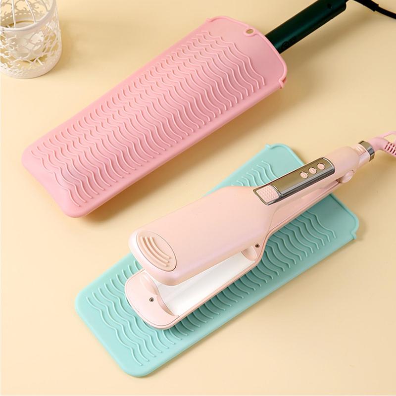 Silicone Hair Straightener Mat, Portable Heat Resistant Hair Straightener Pad, Hair Straightener Storage Bag, Hair Styling Tool for Home & Salon Use, Gift for Christmas