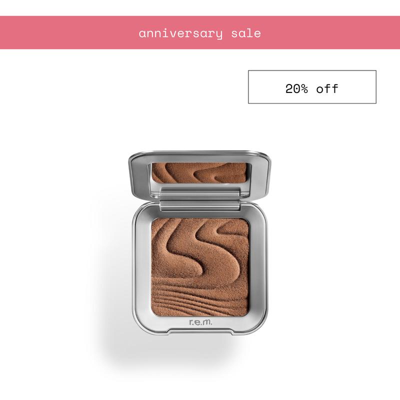 r.e.m. beauty hypernova satin matte bronzer