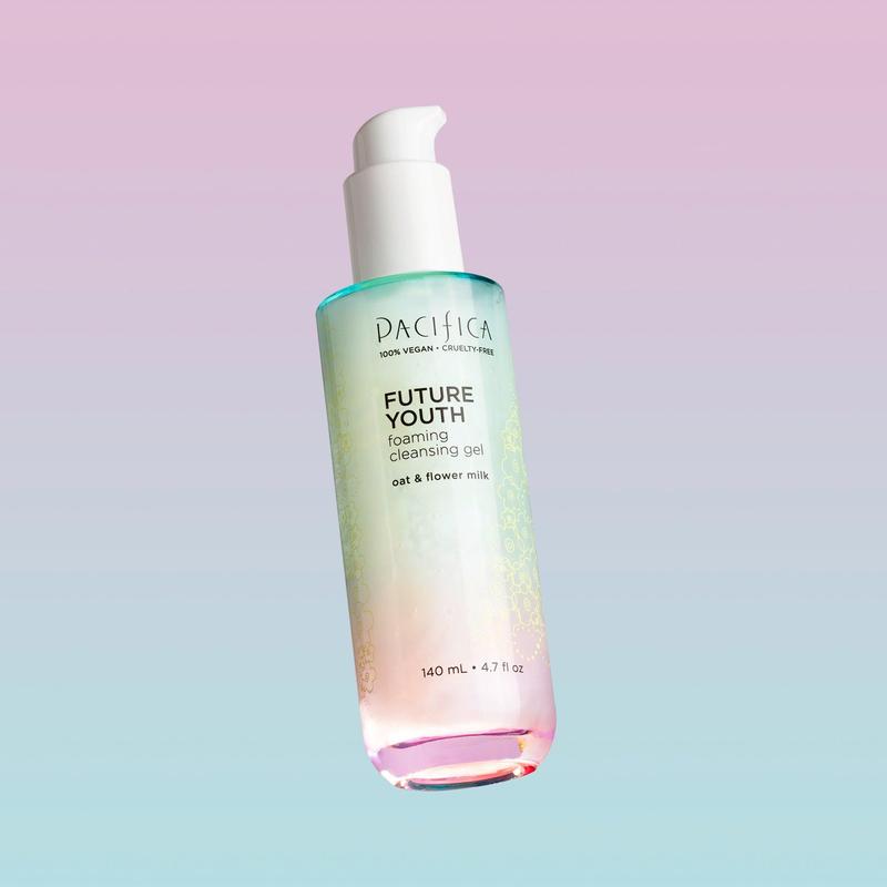 Future Youth Foaming Cleansing Gel