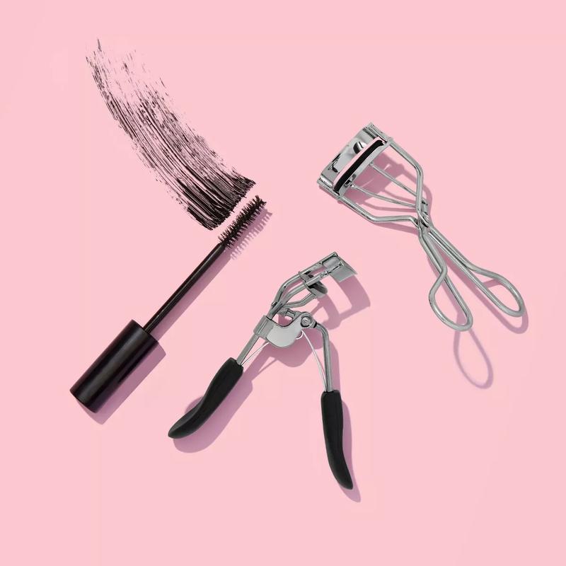 E.L.F. Mechanical Eyelash Curler with Silicone Rubber Pads for Natural Looking Lashes Makeup Mascara Cosmetic