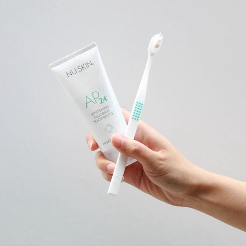 Nuskin AP 24 Whitening Fluoride Toothpaste for Gentle Oral Care - Mint Vanilla, Long-Lasting Clean & Fresh Feel