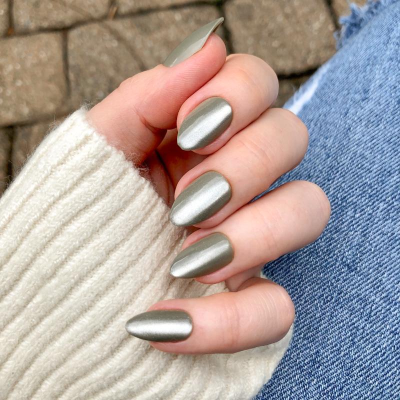 Sage Velvet - Press-On nails | Medium | Almond