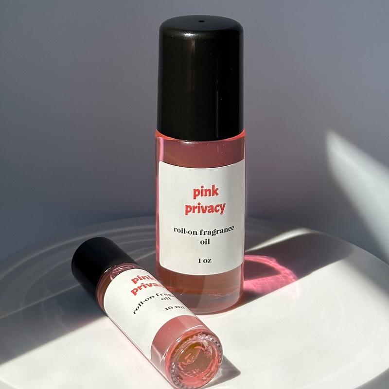 PINK PRIVACY Roll-On Fragrance Oil